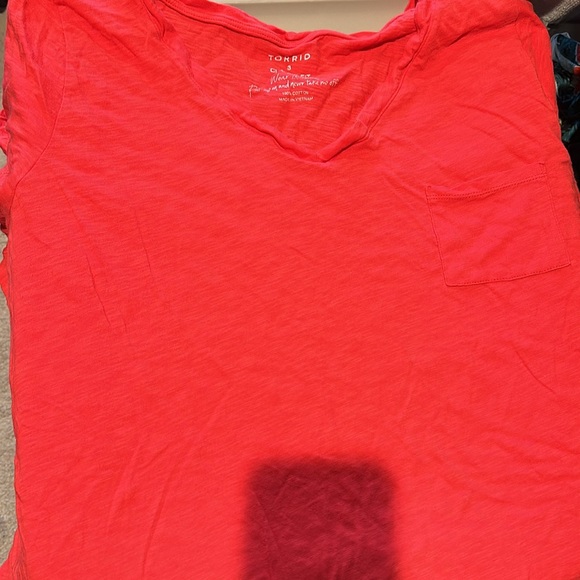 Torrid Red Pocket Heritage Slub V-Neck Tee - Picture 6 of 6